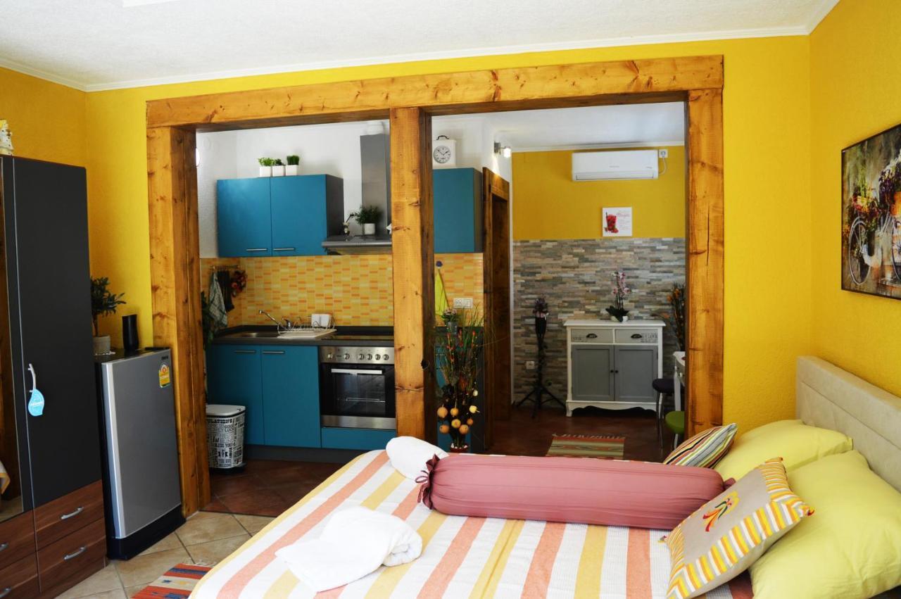 Studio Apartments Luka Biograd - Benkovac Exteriér fotografie