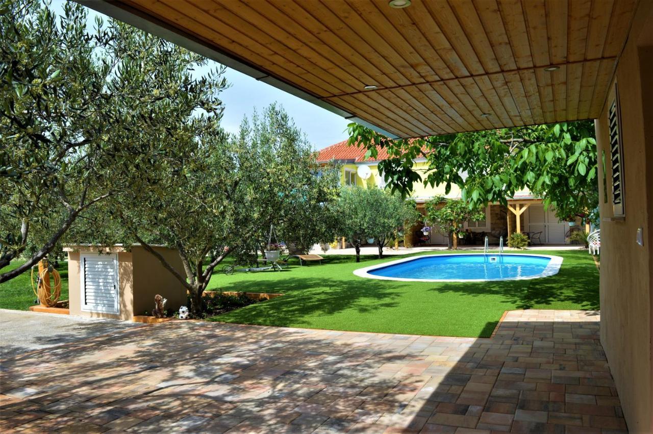 Studio Apartments Luka Biograd - Benkovac Exteriér fotografie