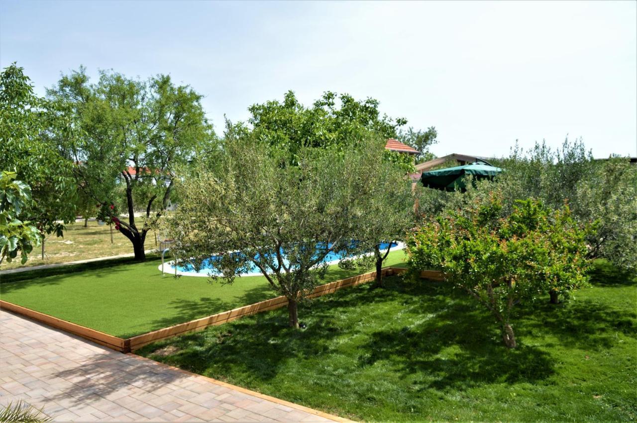 Studio Apartments Luka Biograd - Benkovac Exteriér fotografie