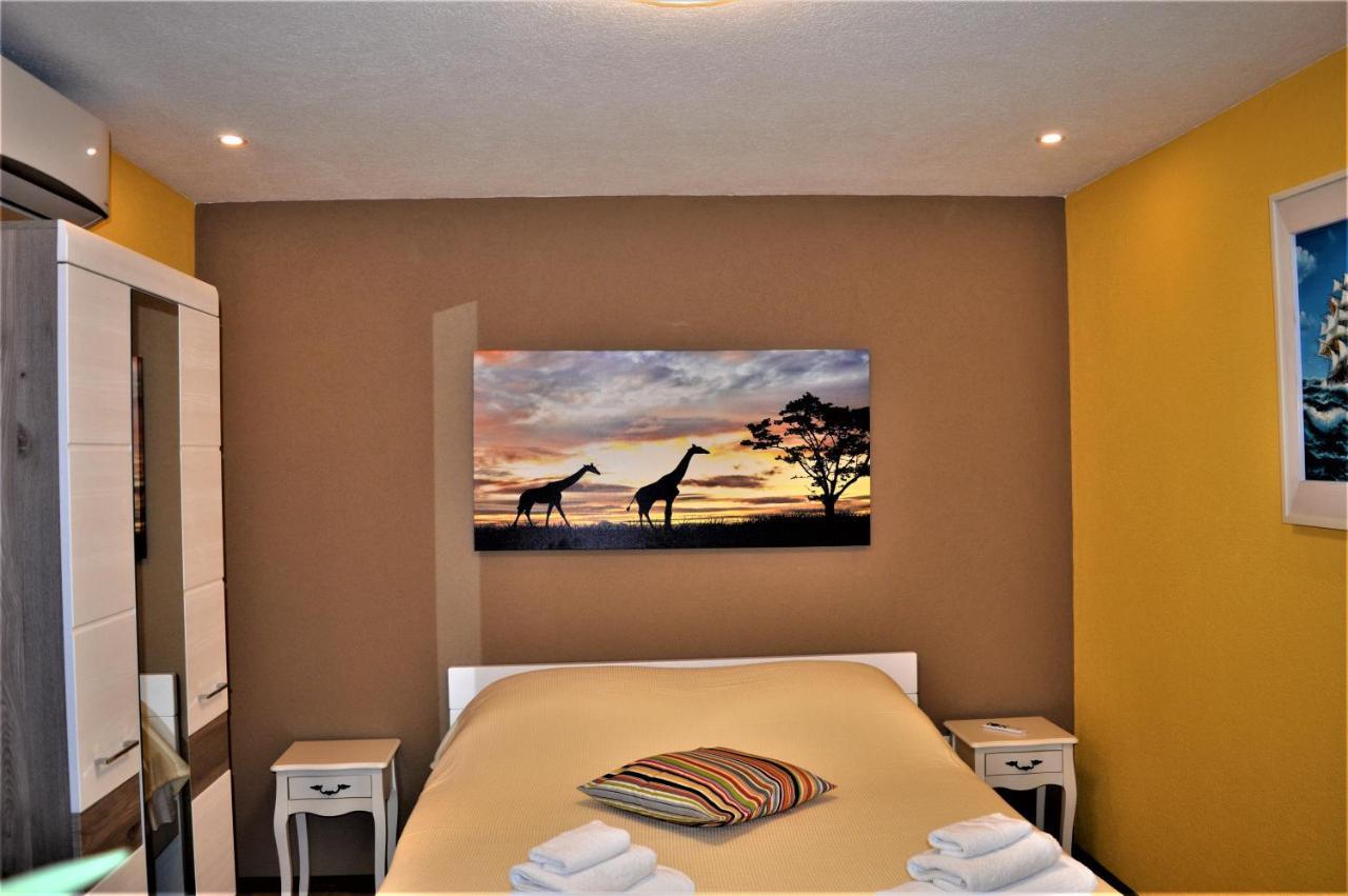 Studio Apartments Luka Biograd - Benkovac Exteriér fotografie