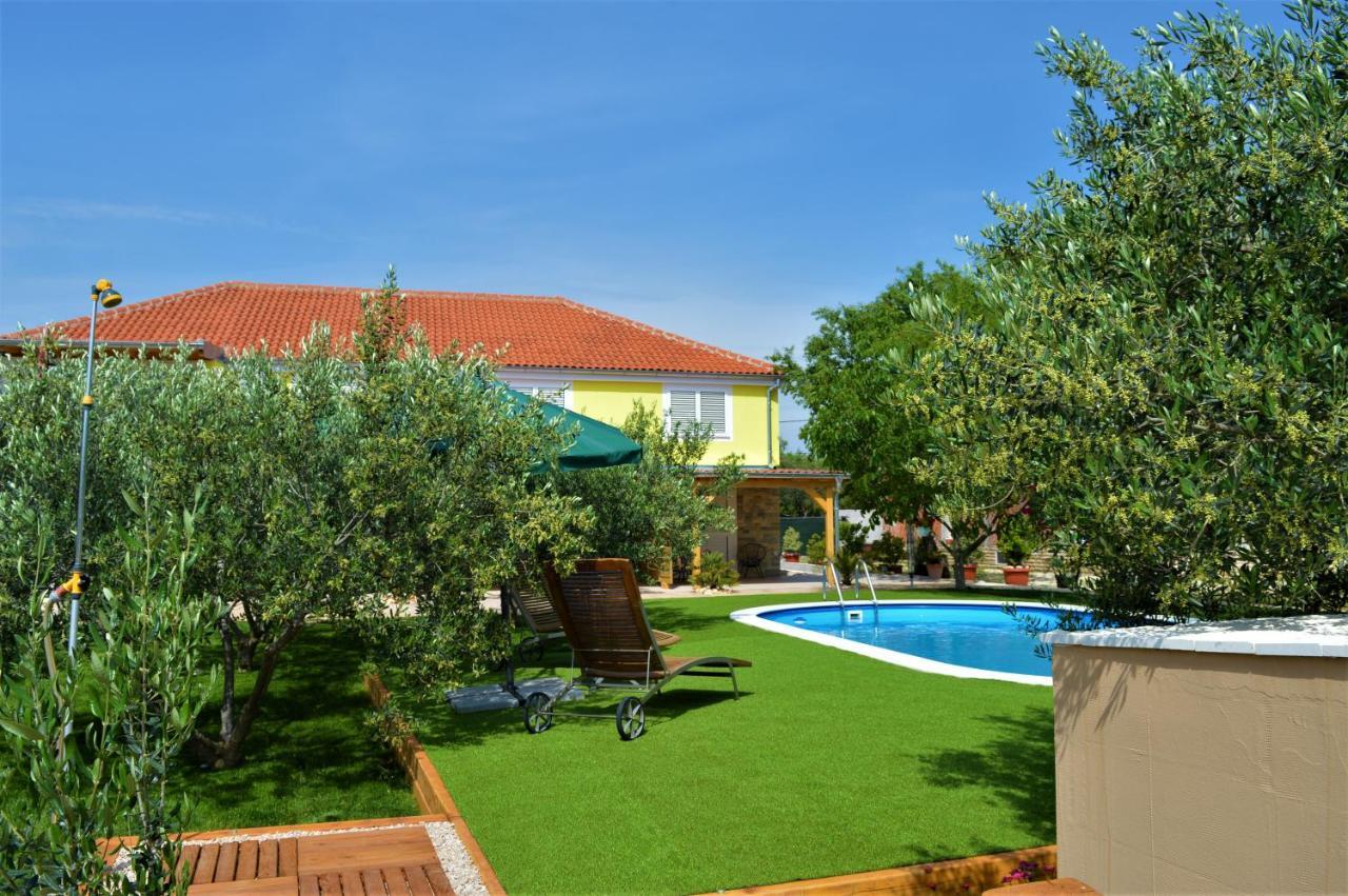 Studio Apartments Luka Biograd - Benkovac Exteriér fotografie